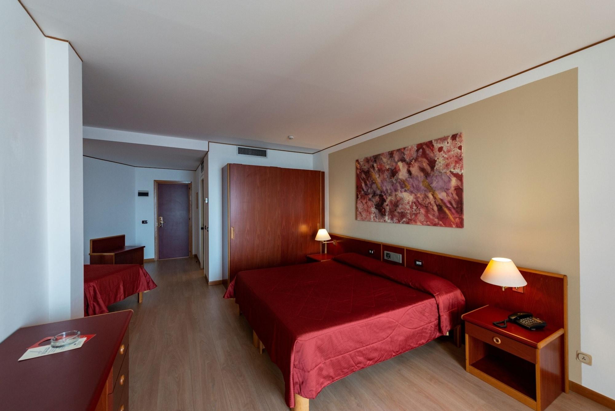 Hotel Torre Normanna Алтавила Миличиа Екстериор снимка