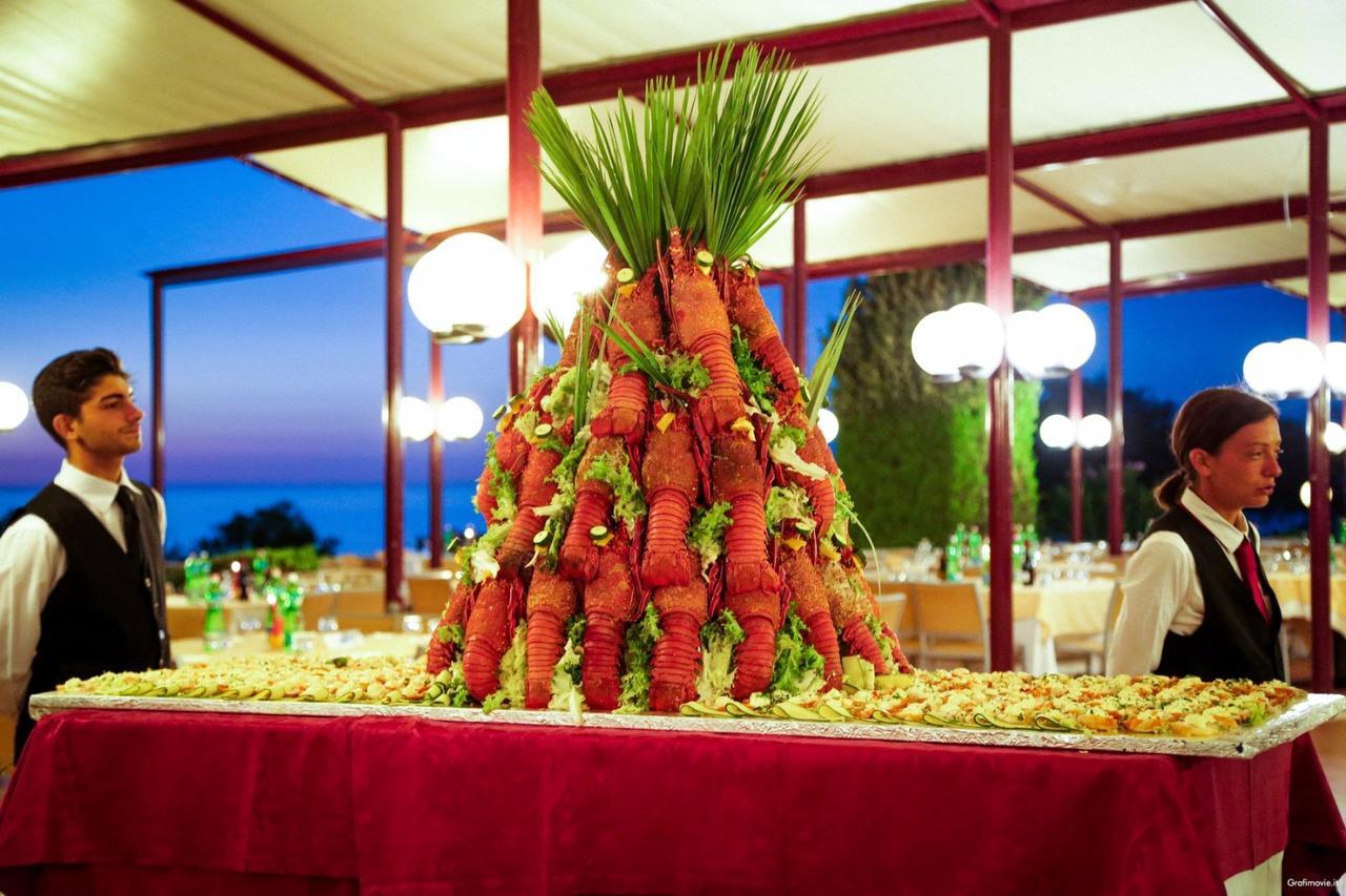 Hotel Torre Normanna Алтавила Миличиа Екстериор снимка